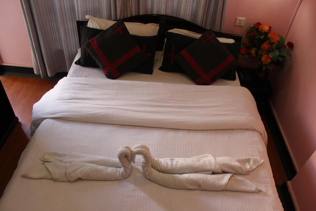Hotel Buddha Land Kathmandu Exteriör bild
