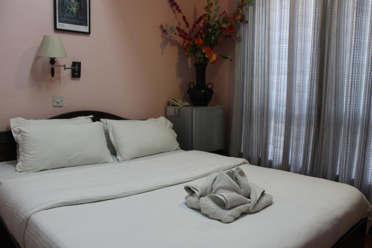 Hotel Buddha Land Kathmandu Exteriör bild